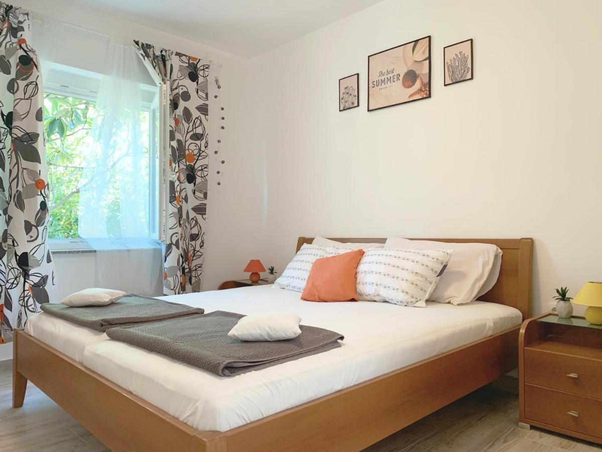 Apartment Gardenview - New! Krk Town Exterior foto