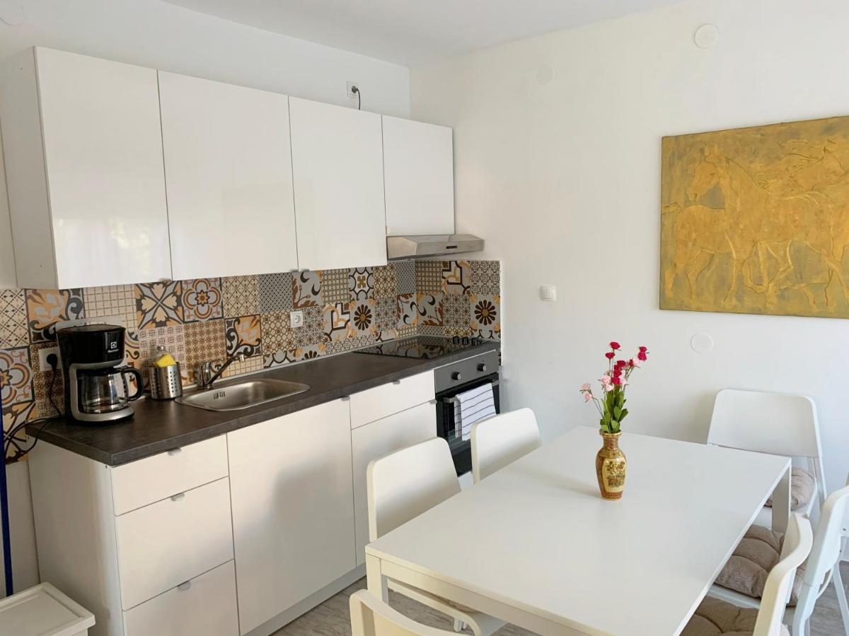 Apartment Gardenview - New! Krk Town Exterior foto