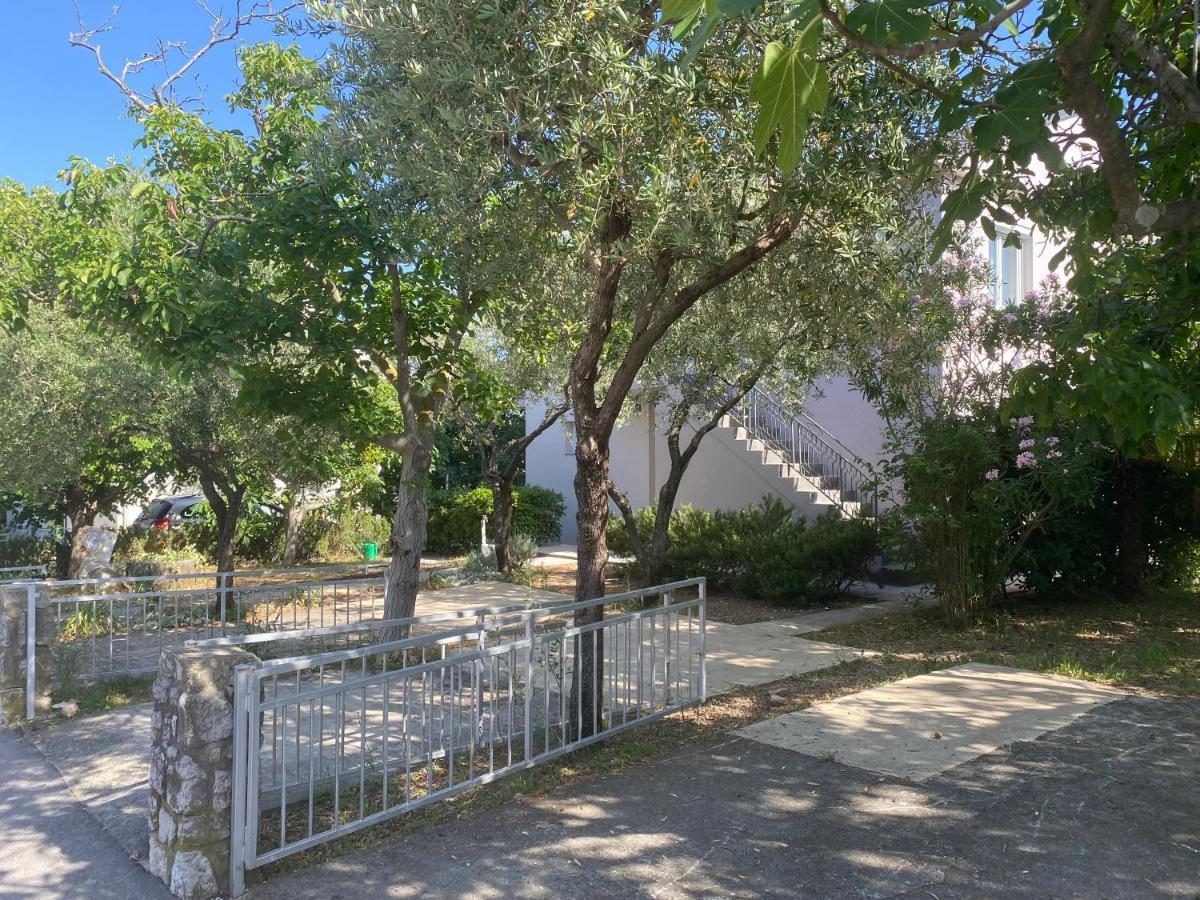 Apartment Gardenview - New! Krk Town Exterior foto